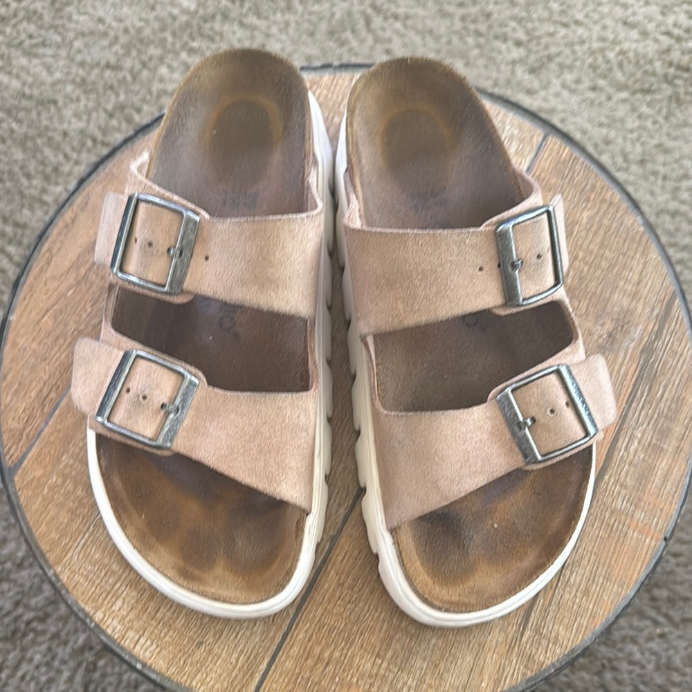 Birkenstock

Papillio by Birkenstock Arizona Chunky Platform Sandal Size 39